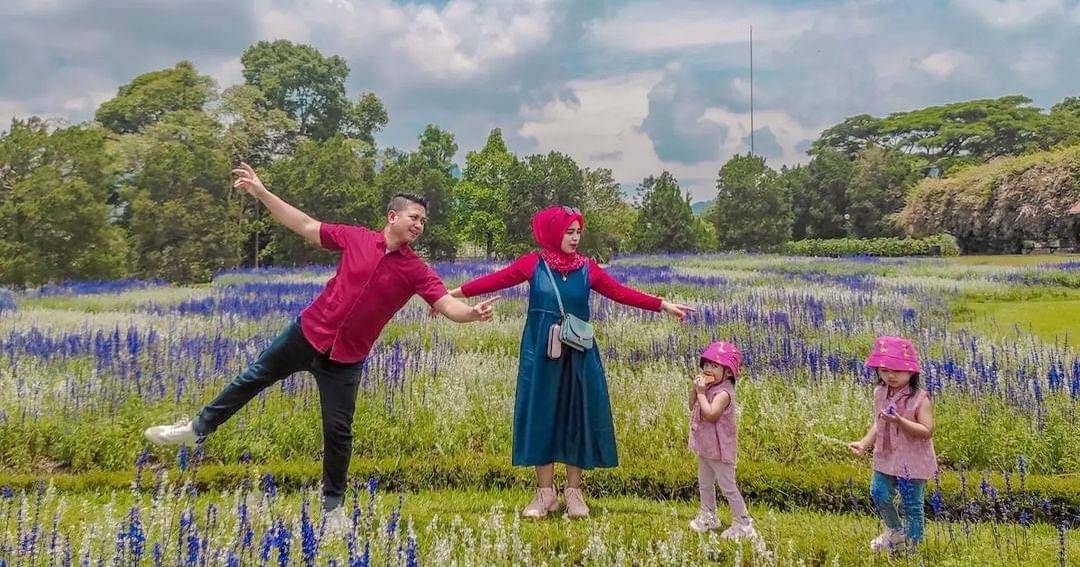 Instagram.com/tamanbunganusantara